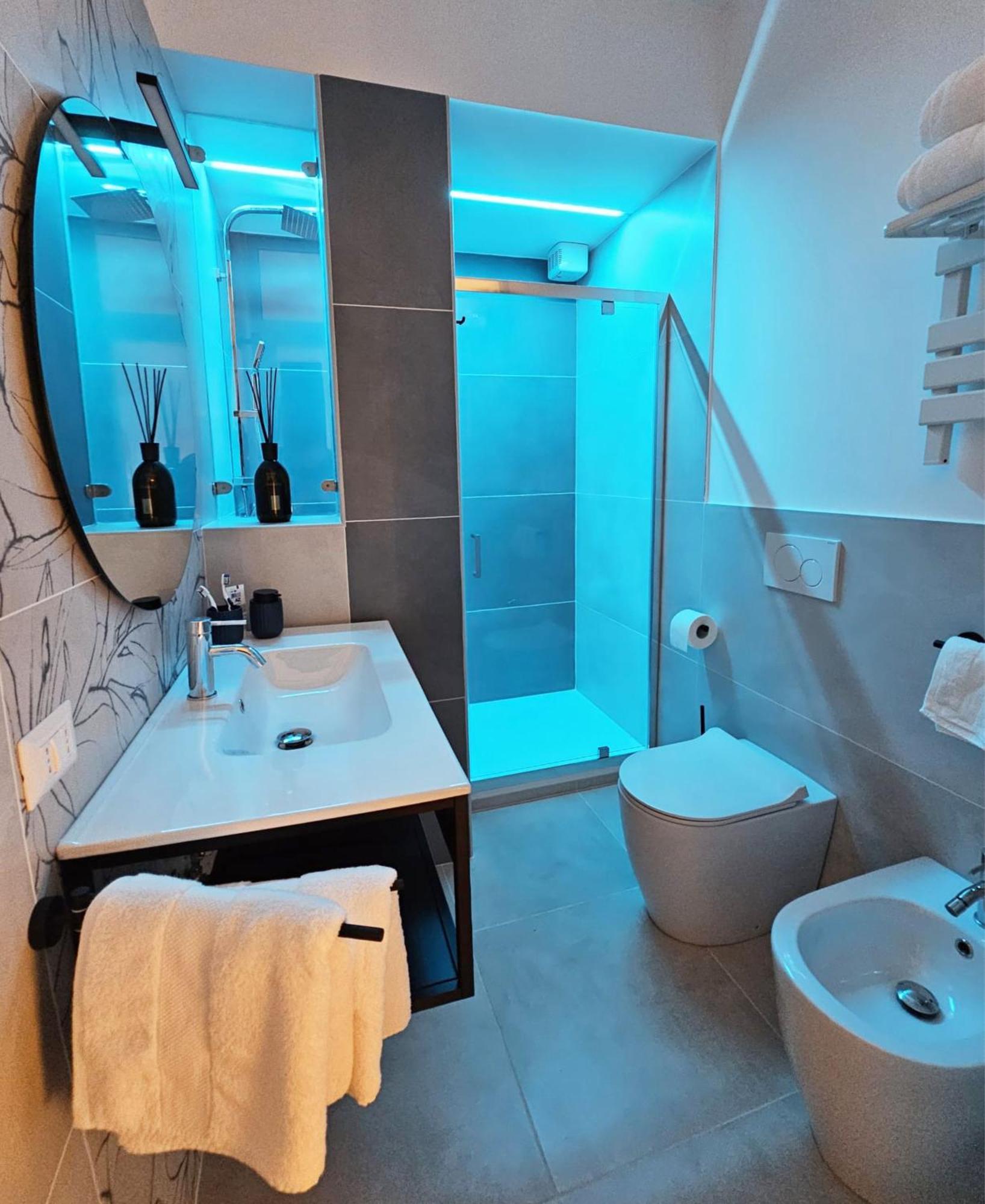 B&B Domus Teano Luxury Rooms Rom Exteriör bild