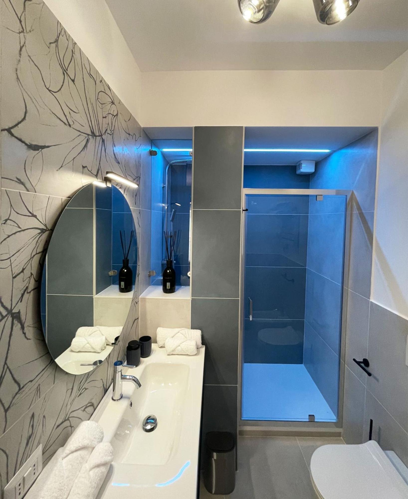 B&B Domus Teano Luxury Rooms Rom Exteriör bild